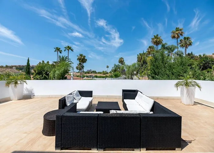 About Azur ヴィラ *