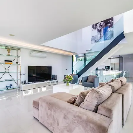 Villa About Azur *