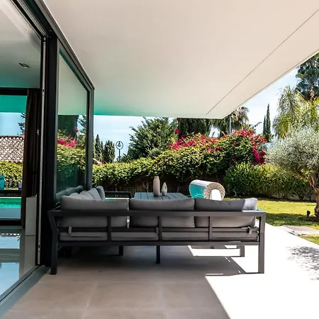 About Azur Marbella
